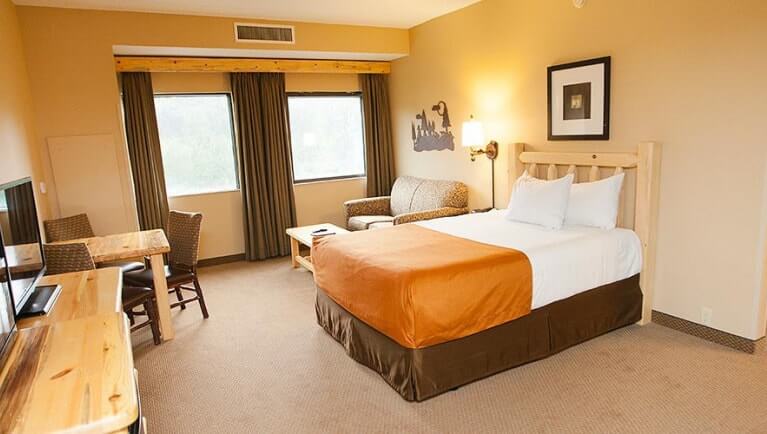 Royal Wolf Den Suite | Premium Suite | Great Wolf Lodge Boston